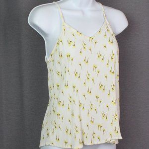 Old Navy ribbed tank top white with yellow giraffes